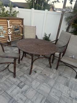 Outdoor Metal table & Chairs
