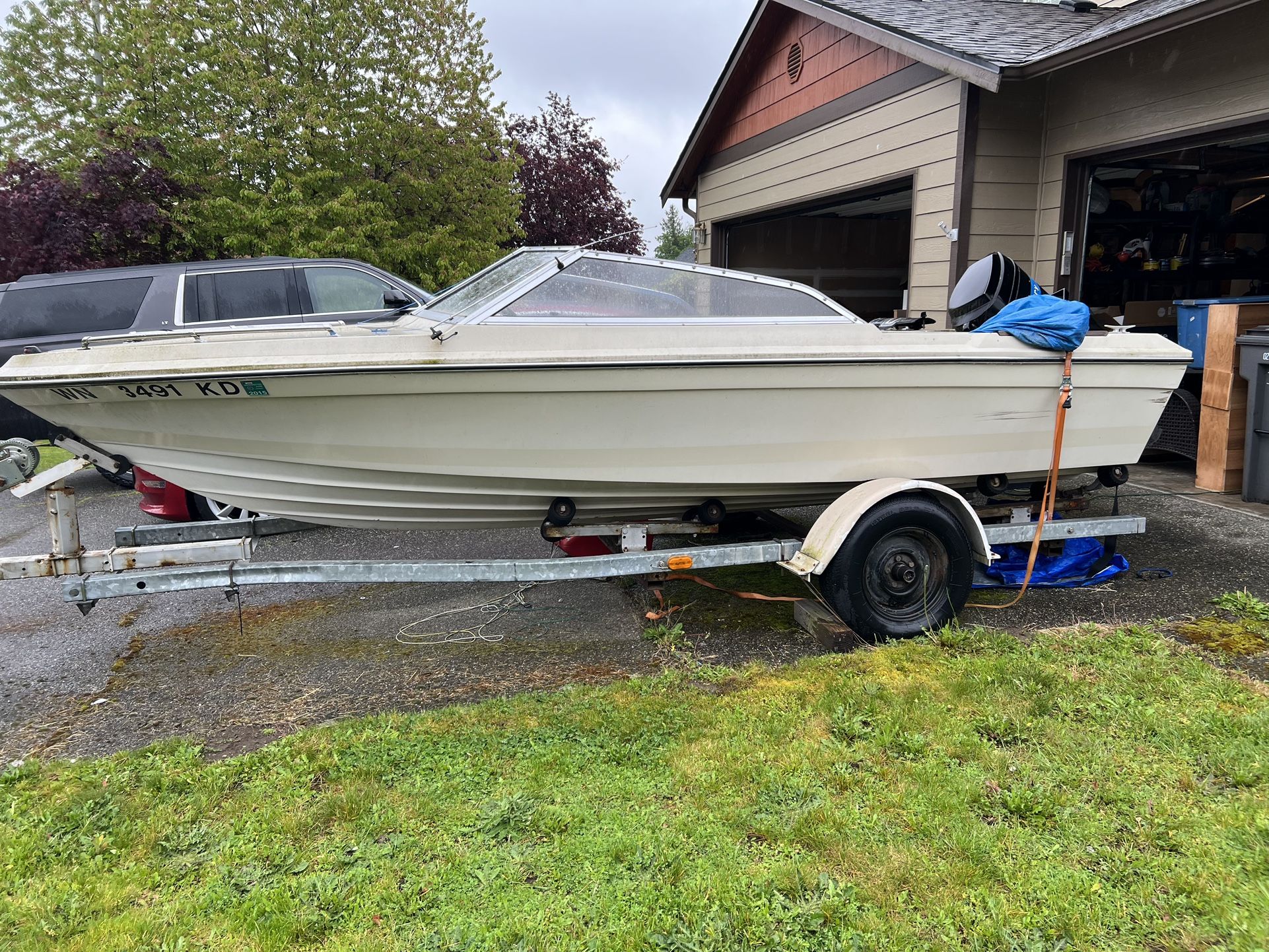 1980 17’ Bayliner Runabout Boat With Trailer