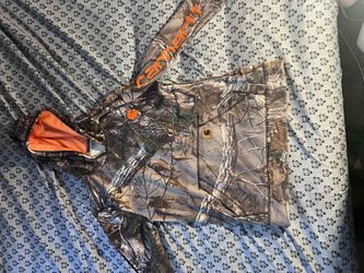 Carhart sweater size l youth