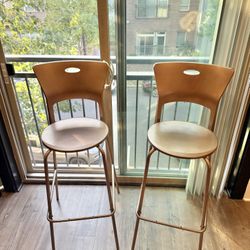 Sleek Bronze Bar Stools – Lightweight & Sturdy, 45” Tall