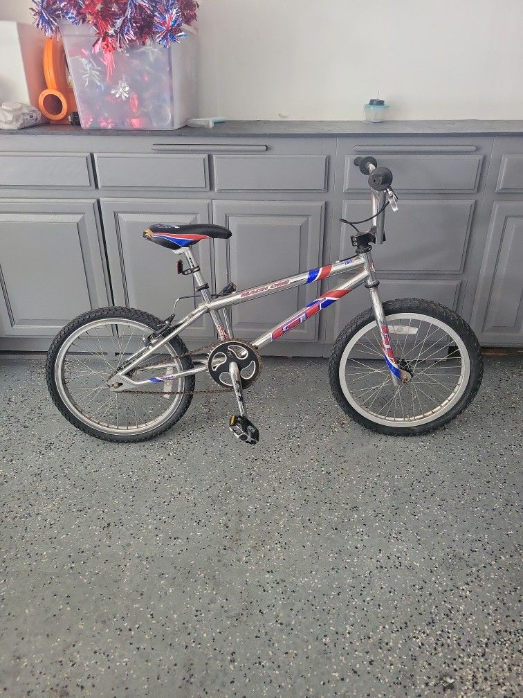 BMX Bike 18'