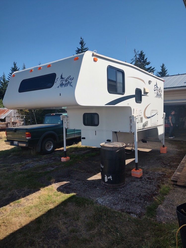2004 Eagle Cap 17 CMP 850