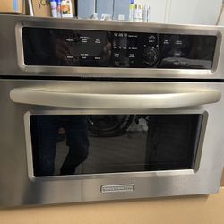 Kitchen Aid Microwave 24x18