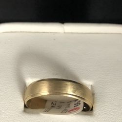 14k Y/G Wedding Band  6.1 Grams Size 12