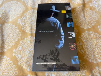 Garth Brooks The Limited Series Country Music CD Box Set NEW!