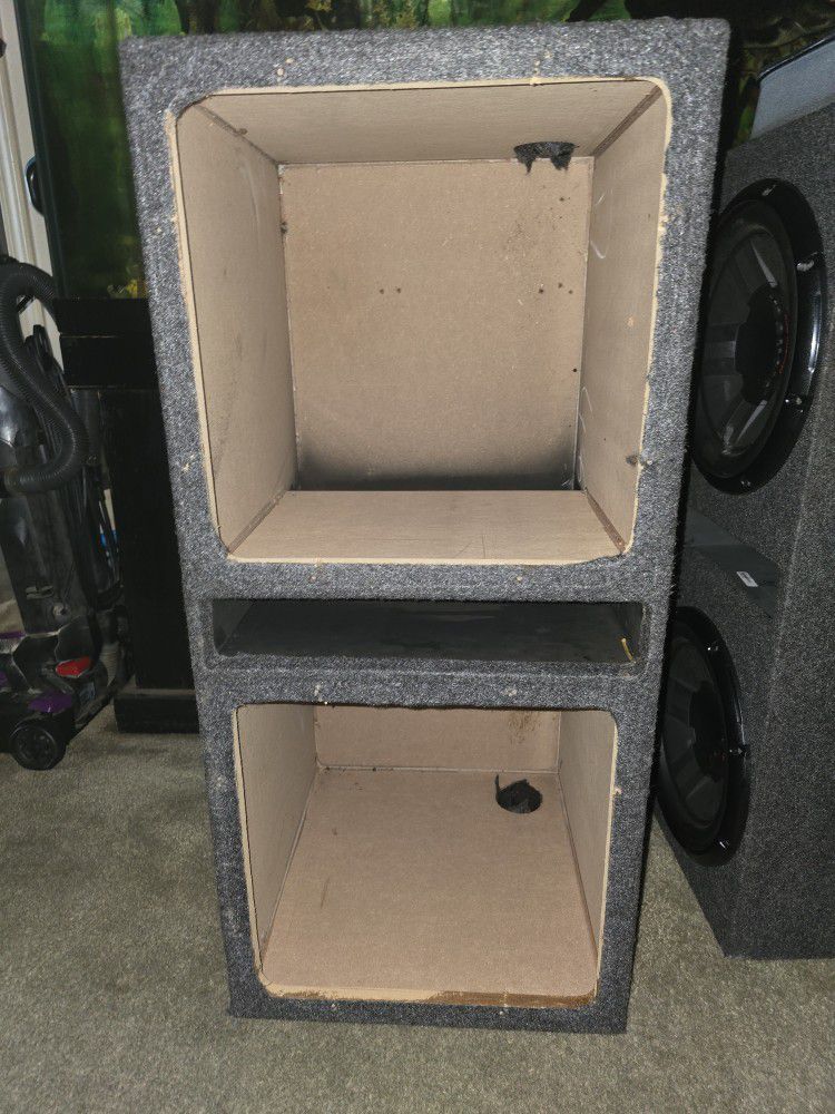 Speaker Box 15' Square  