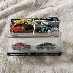 Hot Wheel Skyline Two Pack