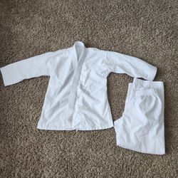 2 Tae Kwon Do  Karate, Martial Arts Uniforms Sets, Size 0 And Size 2( Top Might Fit Size 4)