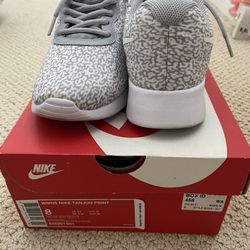 Nike Running Shoes Women’s Nikes