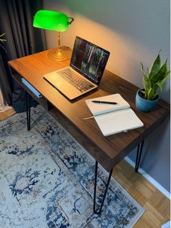 Walnut-look Finish Desk with Hairpin Legs
