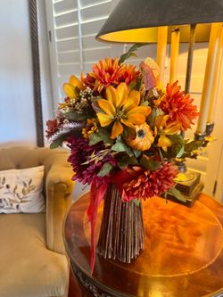 BEAUTIFUL FALL ARRANGEMENT