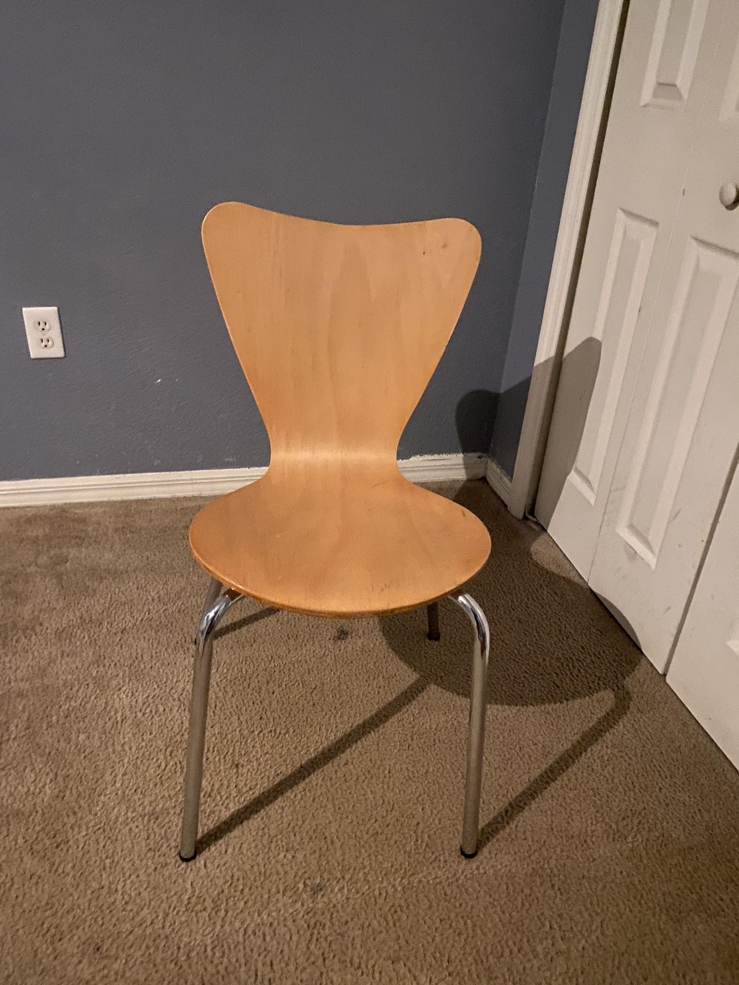 Wooden Single Chair 