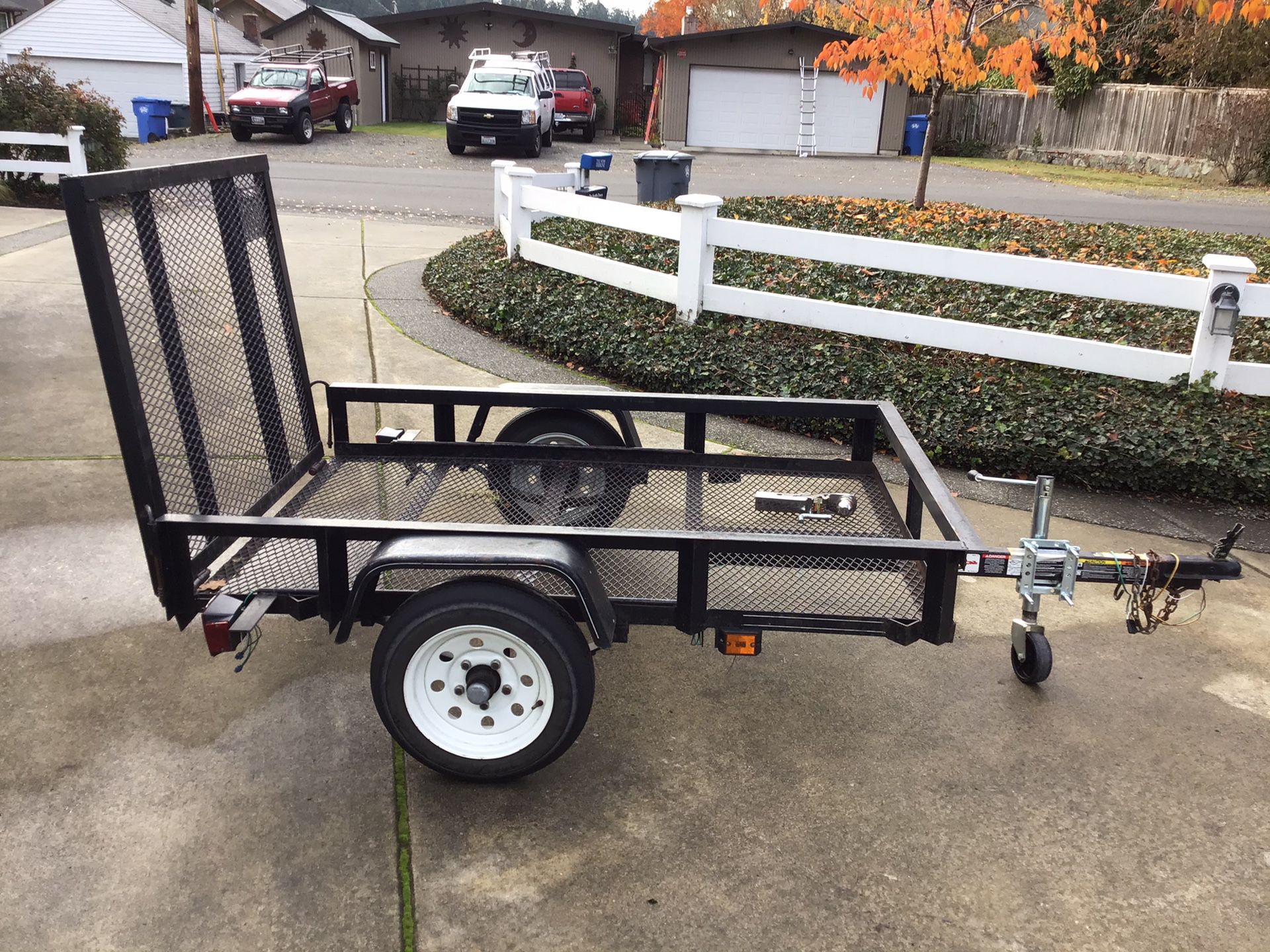 Lowe’s 4x6 utility trailer