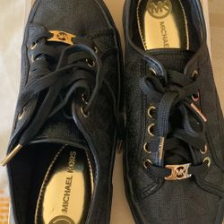 Micheal Kors Women Shoes