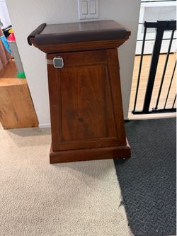 Wooden cabinet