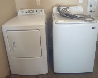 Samsung Top Load Washer + Insignia Electric Dryer Set