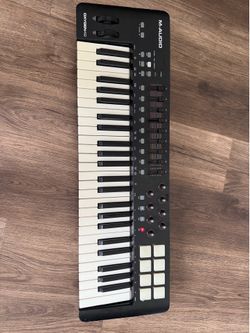 M-Audio Oxygen 49 MIDI Controller Keyboard