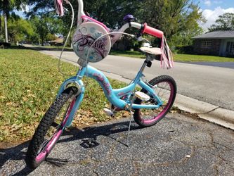 Schwinn 20 Inch Kids Bike