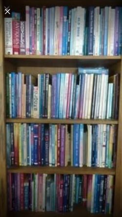 240 Antique Price Guides HC Books Your Choice $3 Each
