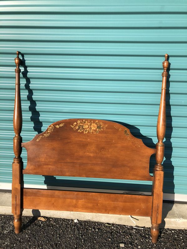 Hitchcock twin beds(2 complete with rails and slats). for Sale in Barre