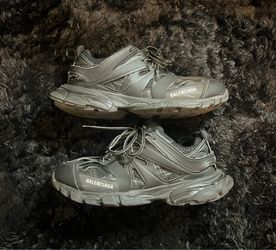 Balenciaga track 2s