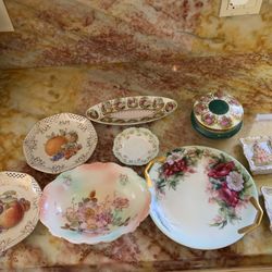 Collection Of Signed Vintage / Antique 9 Collectible Plates/trinket Box/ Wall Plaques