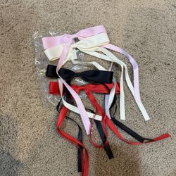 4 Pack Of Bows With Ribbon 