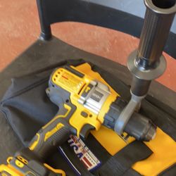 DEWALT 20-Volt MAX Brushless Cordless 1/2 in. Hammer Drill/Driver with FLEXVOLT ADVANTAGE (battery  no Charger 