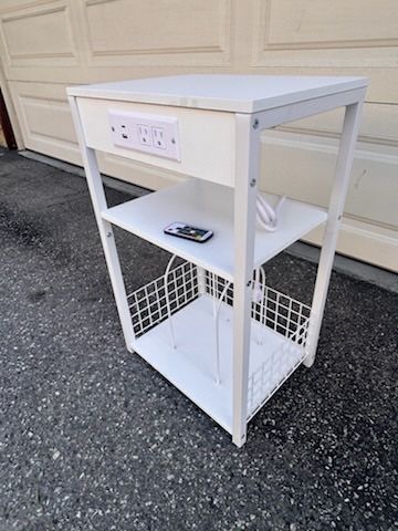 LELELINKY White Side Table with Storage, Small End Table Printer Stand for Small Spaces, Record Player Stand with Vinyl Storage, With Charger Station