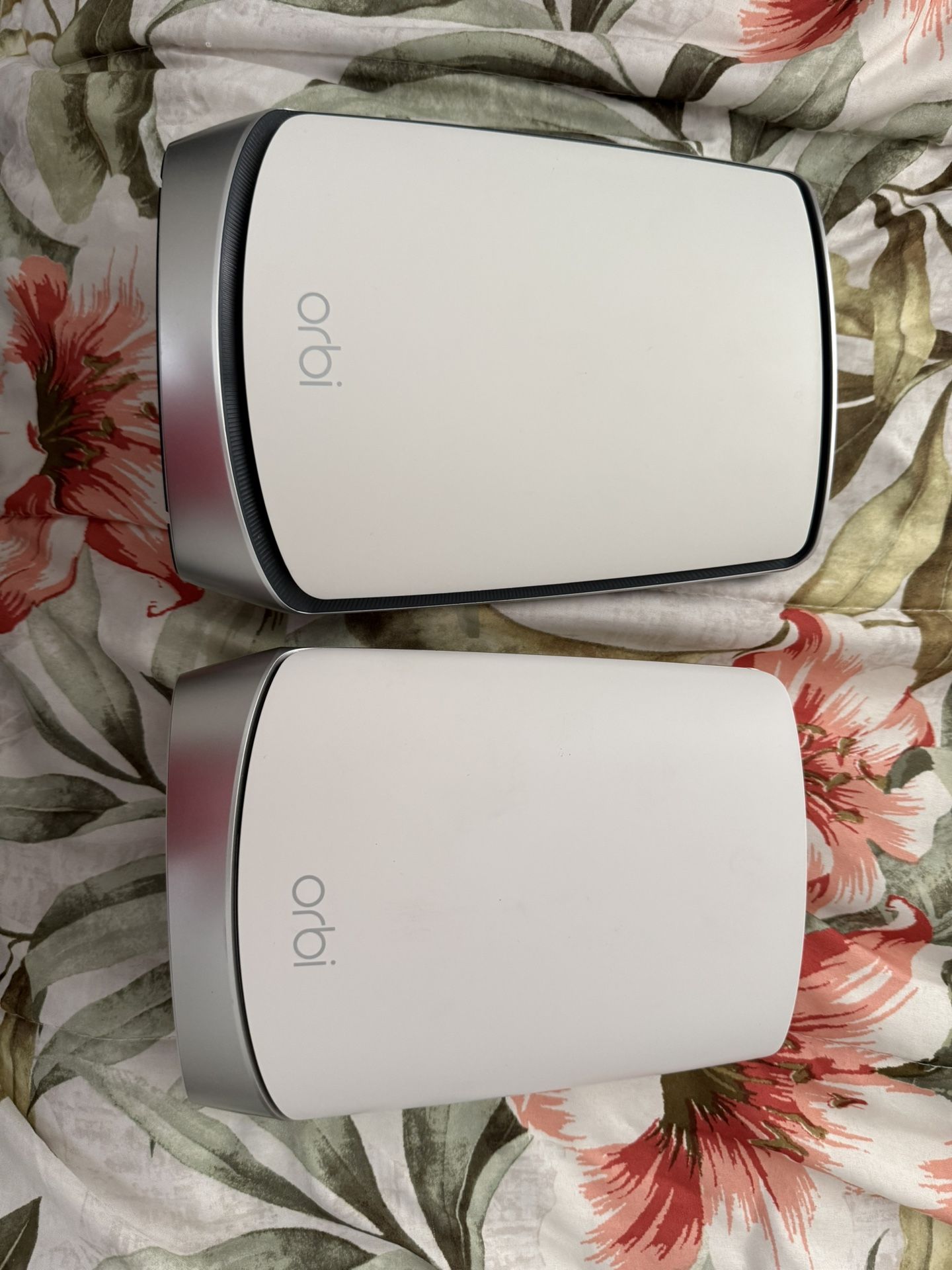 Netgear Orbi Rbr850 And Rbs750