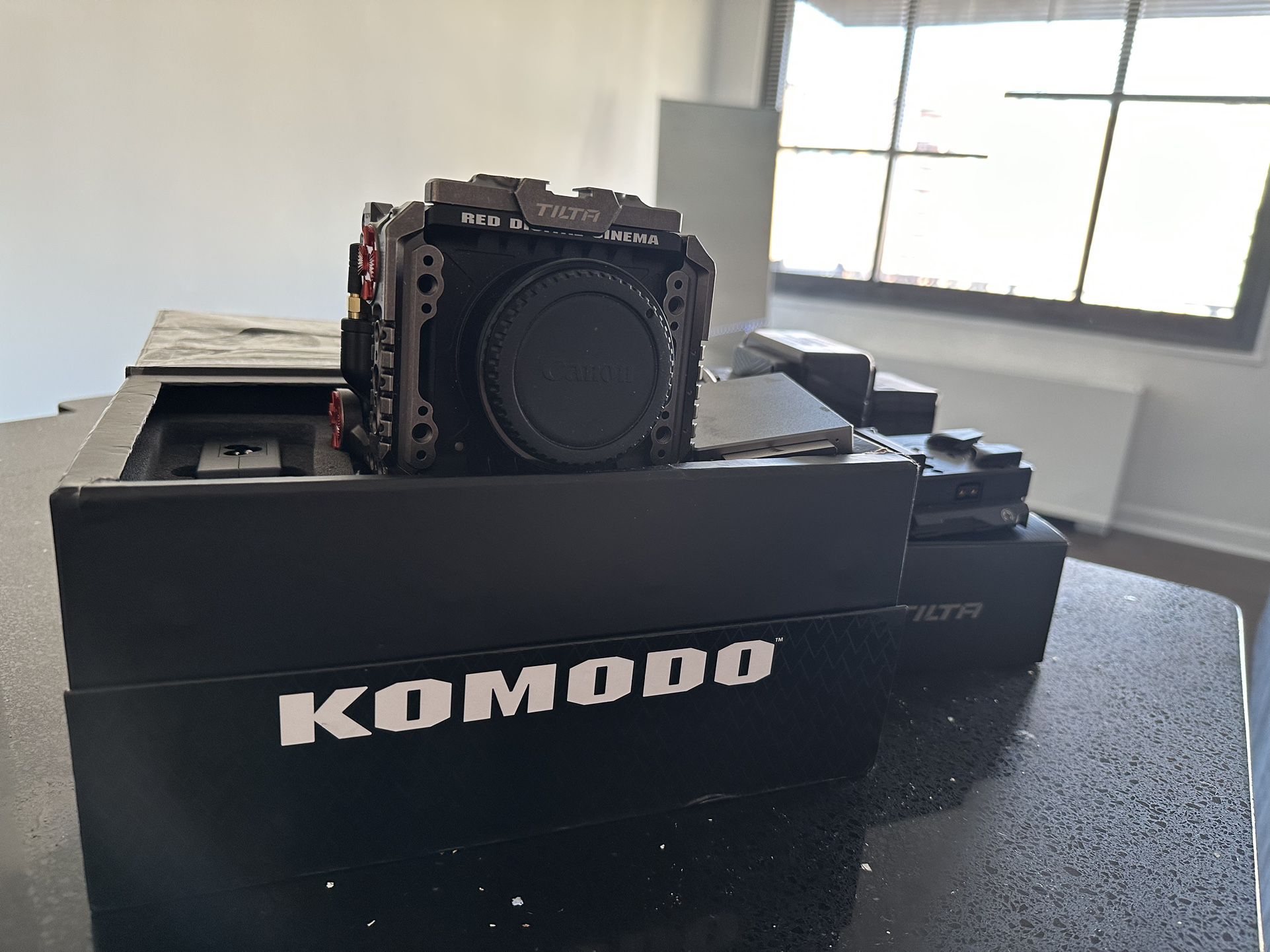 RED KOMODO 6K -I Bought Only 2 months Before -3 year guarantee-New Brand