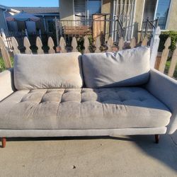 FREE COUCH PICK UP ONLY