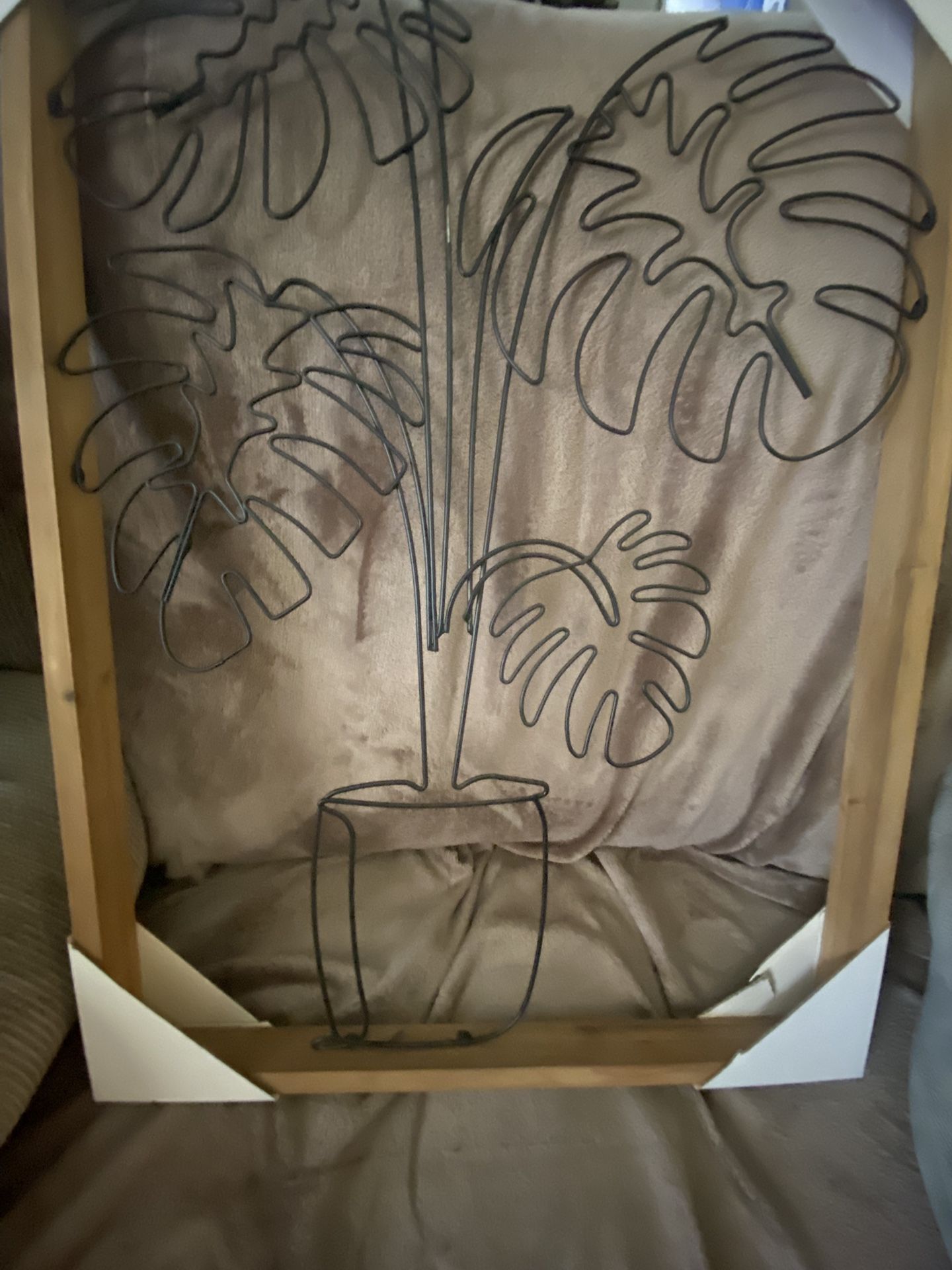 Wire Plant Wall Hanging