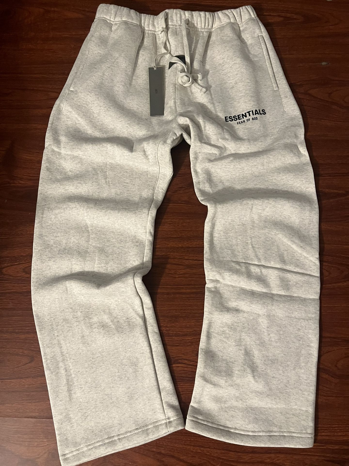 Light Oatmeal Essential Sweat