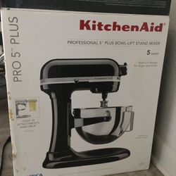 KitchenAid Pro 5 Mixer
