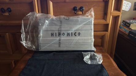 Hifonics Brutus amp  2200 watts