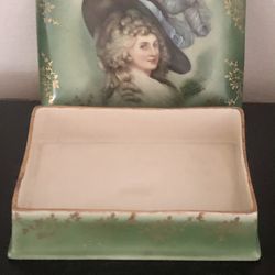 Vintage Gainsborough by Jon Peters Victorian Elegant Lady jewelry trinket box Amsterdam, Holland by Zapun