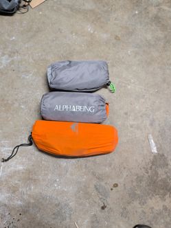 3 inflatable camping sleeping pads