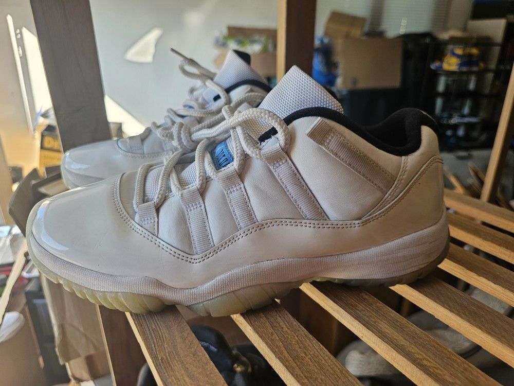 Jordan 11 LOW LEGEND BLUE SIZE 9.5M(100 Percent Full Authetic!) 