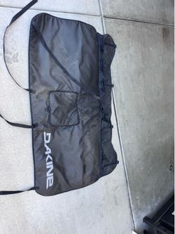 Tailgate cover