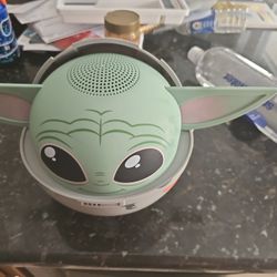Baby Yoda Speaker
