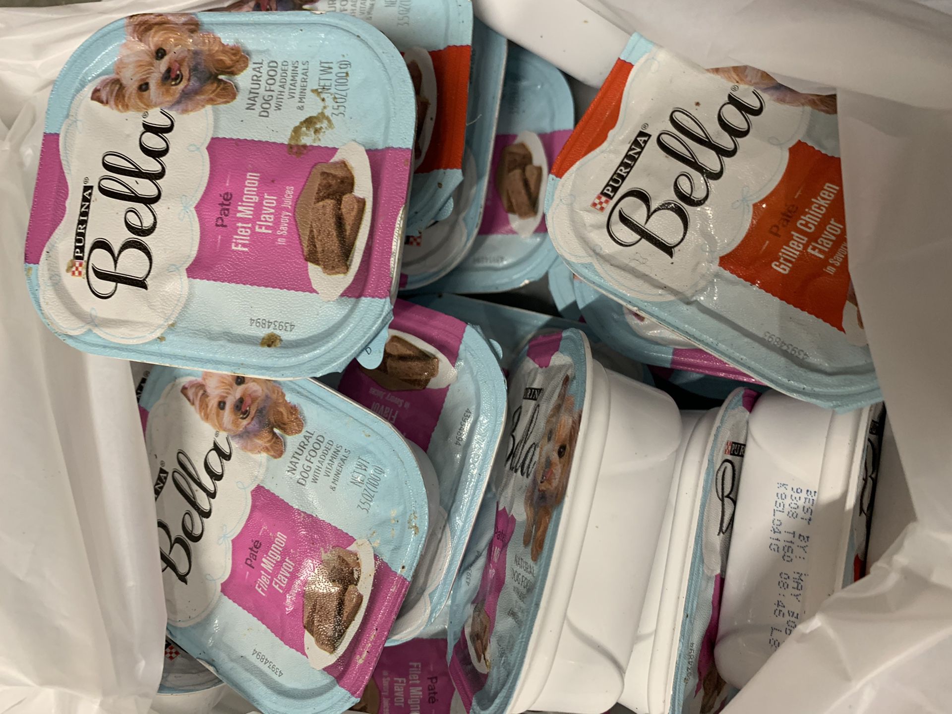 Bella by Purina dog wet food