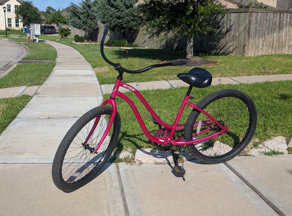 EZ Cruz - 26" Chromoly frame Cruiser bike (Good Condition)