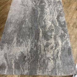 Beautiful modern Rug 8x5 