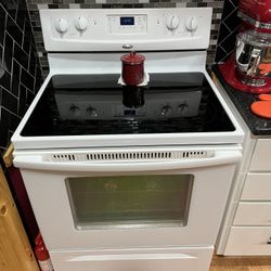 Whirlpool Electric  Stove 