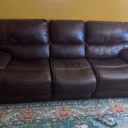 Sofa With 2 Recliners 