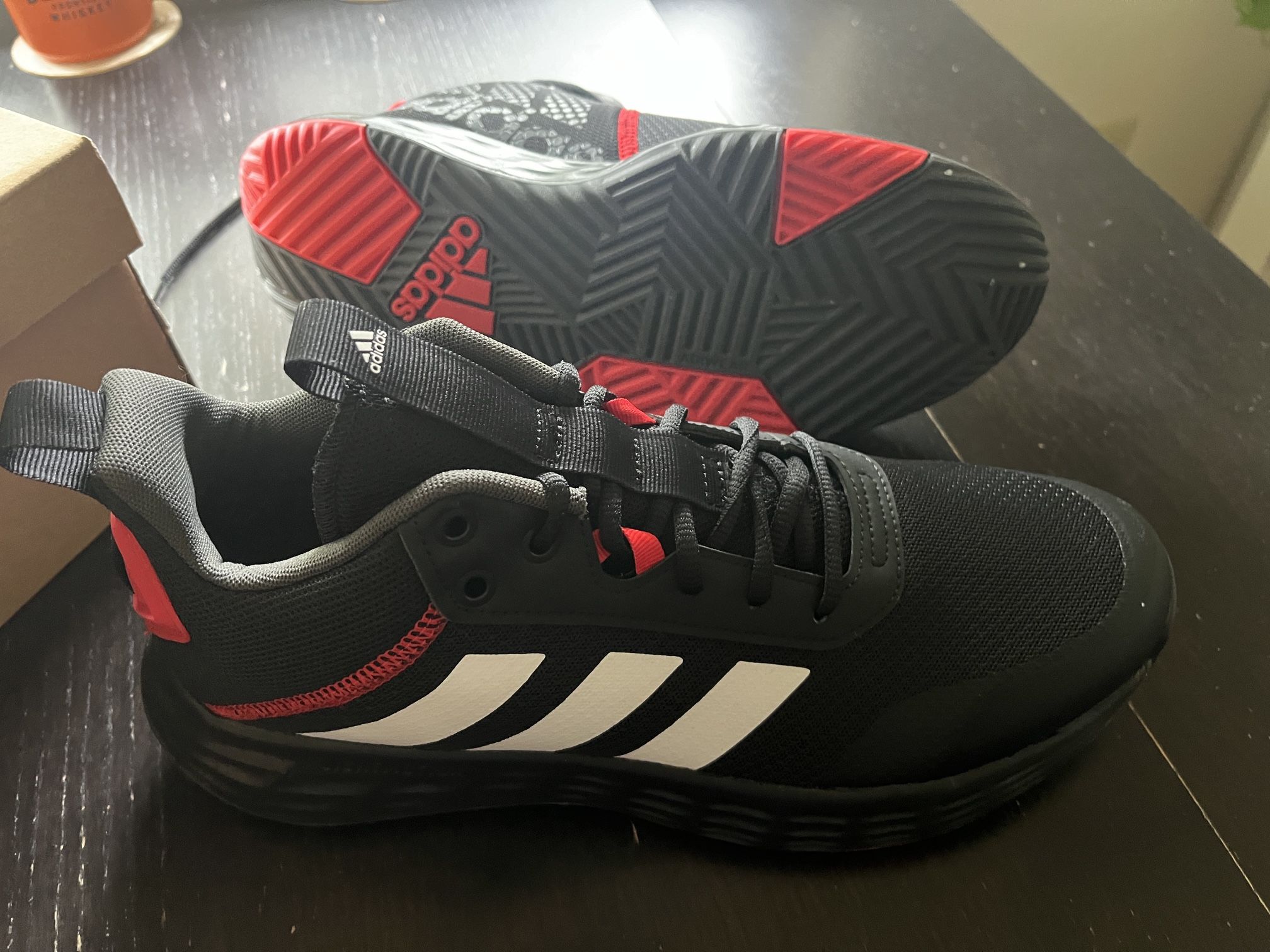 Mens Adidas Basketball Shoes Size 11