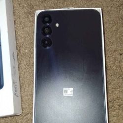 Galaxy A15 5G (Unlocked) – Brand New + 1 Month Unlimited Data!