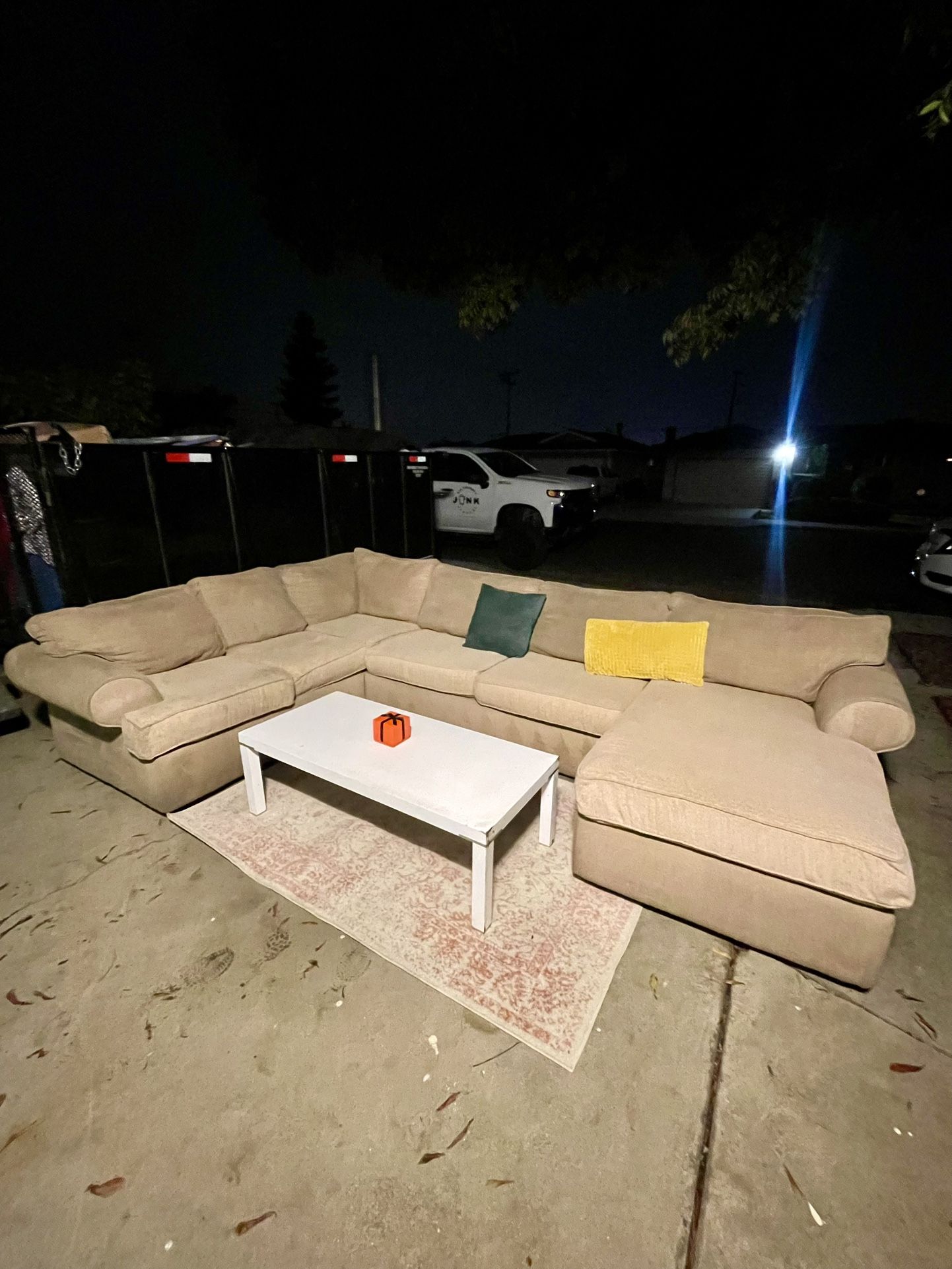 3 Piece Sectional Couch 