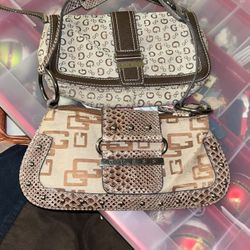 GUESS PURSES